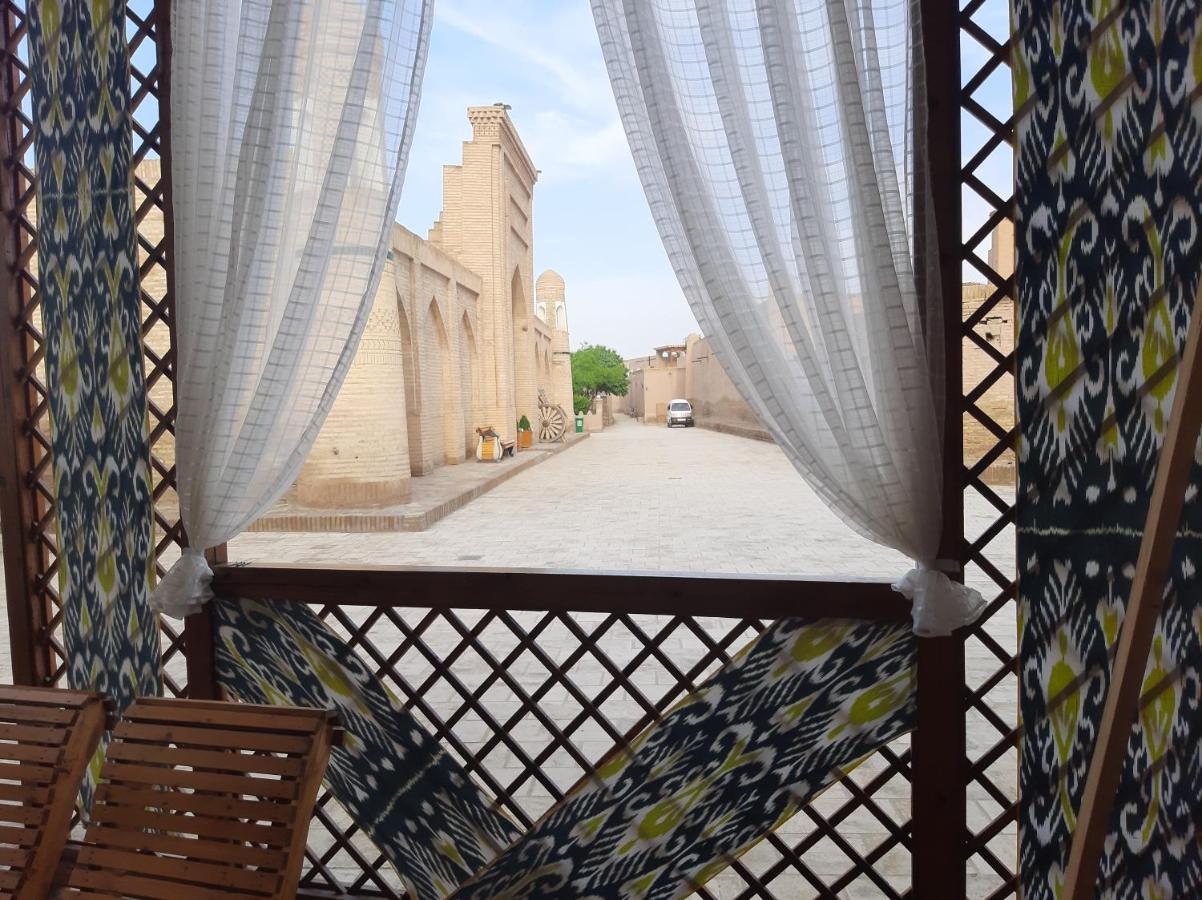 "Yoqut House" Guest House In The Centre Of Ancient City Хива Экстерьер фото