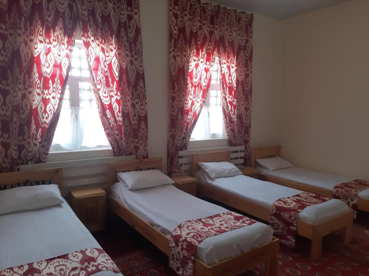 "Yoqut House" Guest House In The Centre Of Ancient City Хива Экстерьер фото