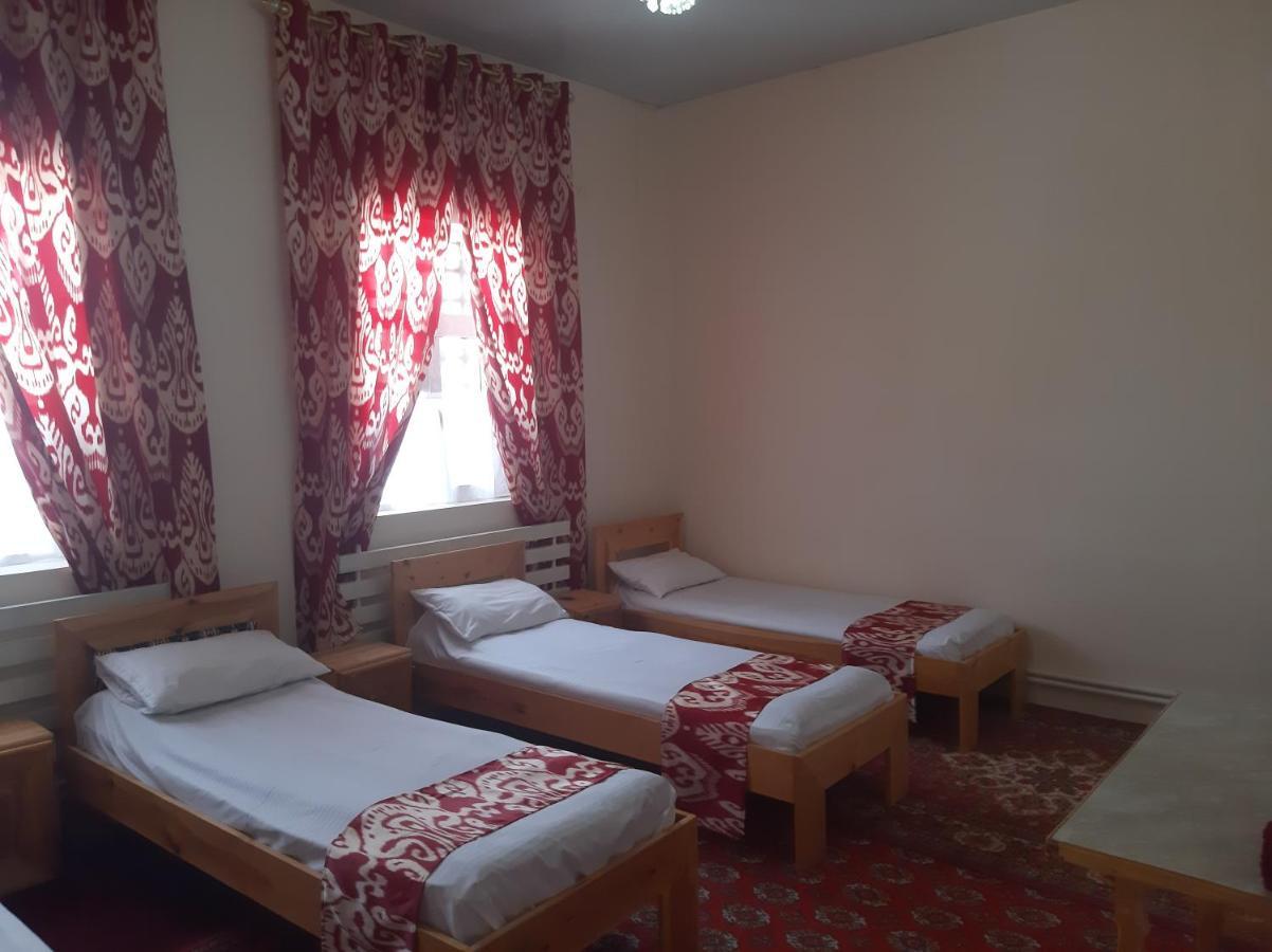 "Yoqut House" Guest House In The Centre Of Ancient City Хива Экстерьер фото